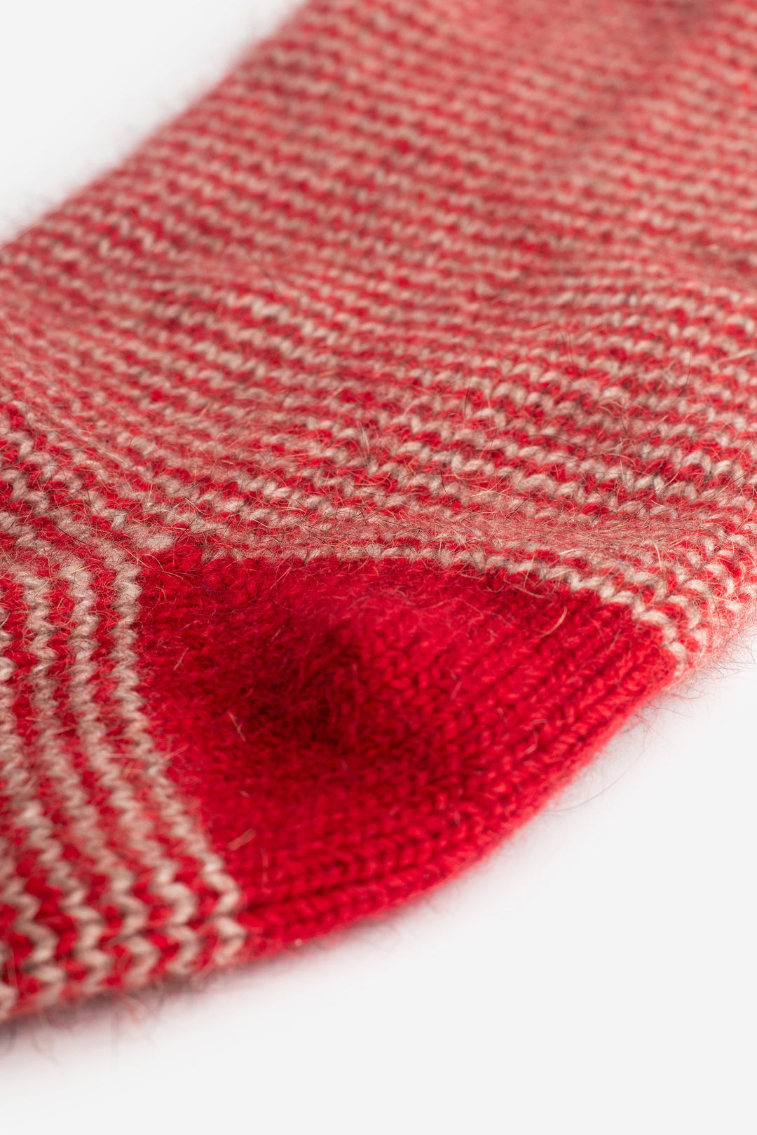 #colour_buff-scarlet