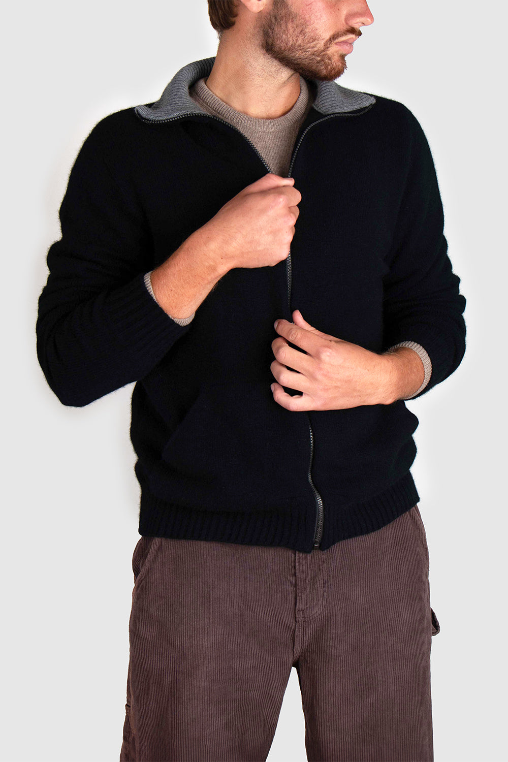 #colour_ebony-pewter