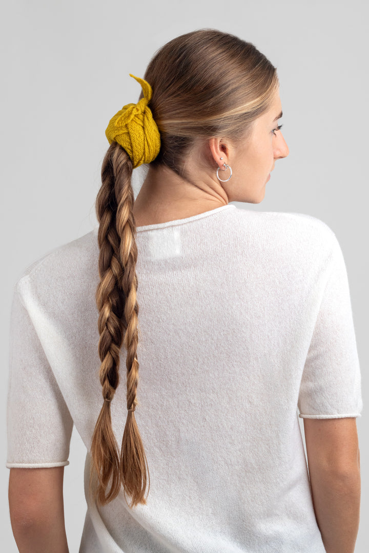 Cashmere triangle scarf #colour_turmeric