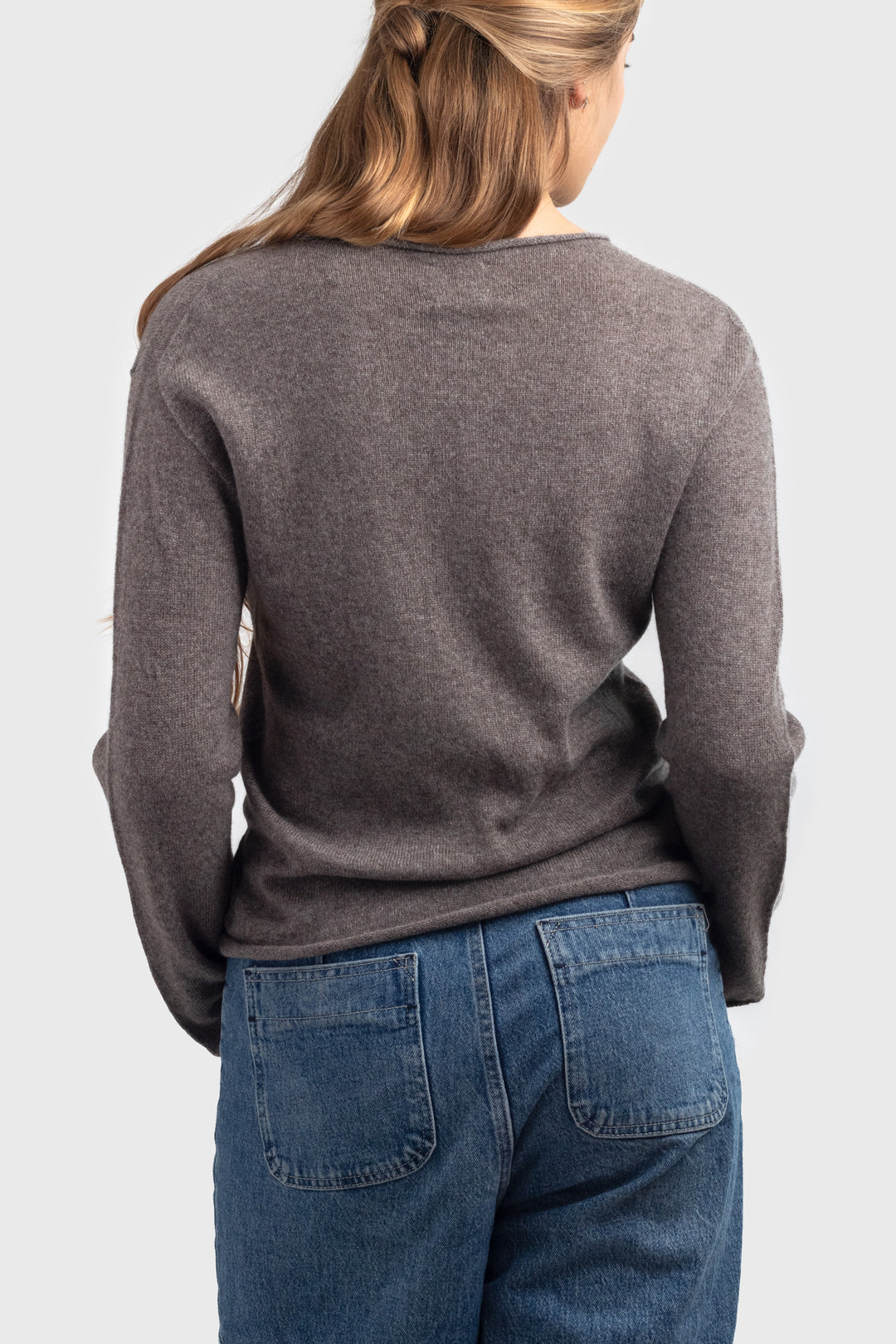 long sleeve cashmere t shirt - #colour_elk-brown